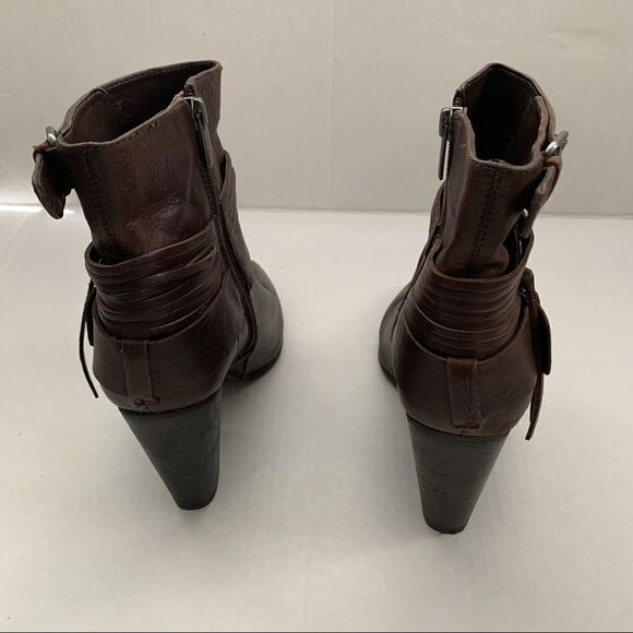 Vince Camuto Rhiannon Buckle Ankle Boot Dark Brown - Picture 8 of 11